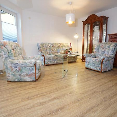 Saale Unstrut Ferienwohnung II Naumburg  Buitenkant foto